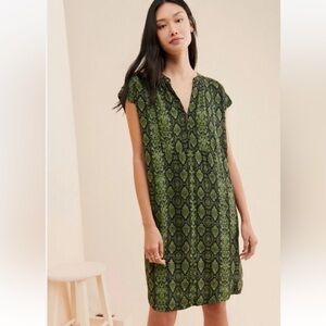 Anthropologie Rachel Snakeskin Tunic Dress Women Small Green Shift Classic Boho